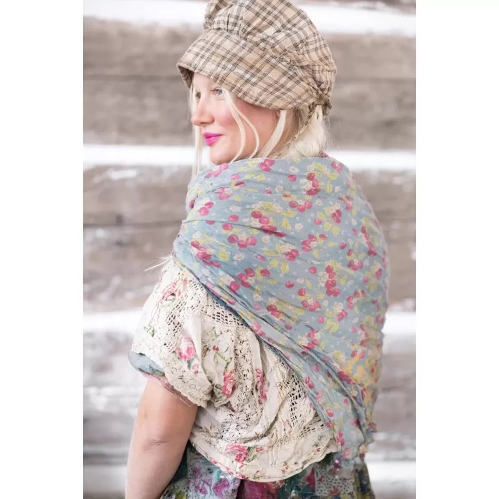 Magnolia Pearl Cherry Blossom Scarf in Red and Gray